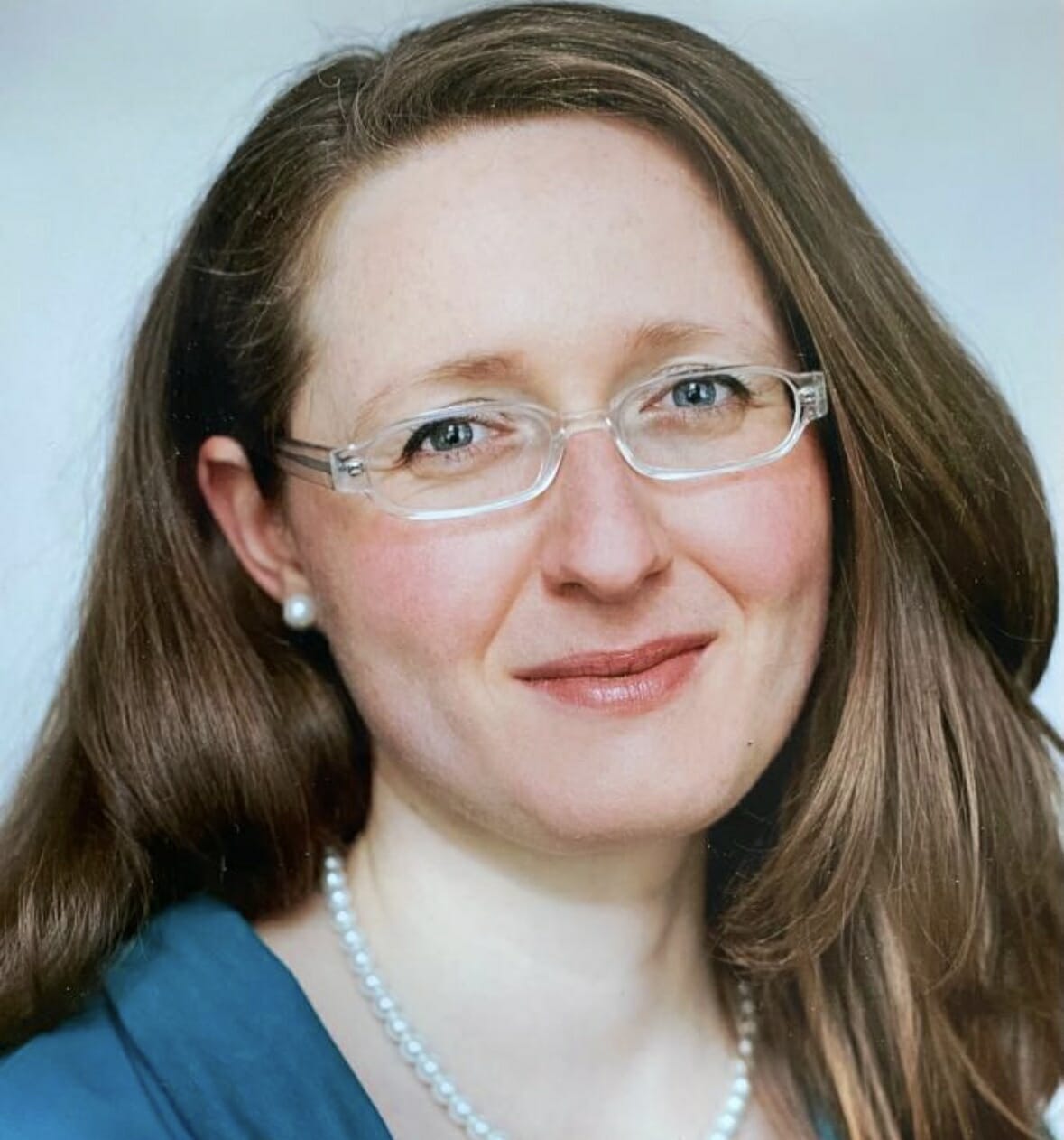 Kristin Köhler Kristin Köhler ist Mitglied des wissenschaftlichen Akademischen Rates der Deutschen Akademie für Waldbaden.
