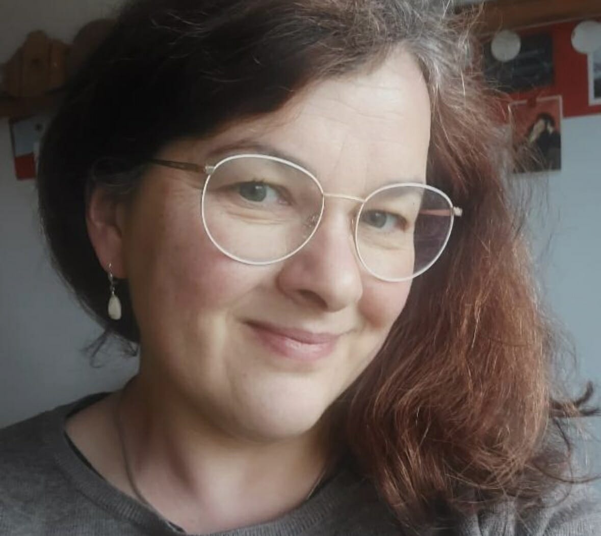 Kathi Pristrom Kathi Pristrom ist Mitglied des wissenschaftlichen Akademischen Rates der Deutschen Akademie für Waldbaden.